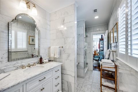 Tiny photo for 3105 Mockingbird Lane, Highland Park, TX 75205 (MLS # 21164060)