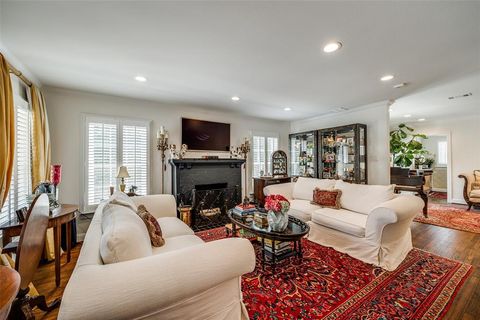 Tiny photo for 3105 Mockingbird Lane, Highland Park, TX 75205 (MLS # 21164060)