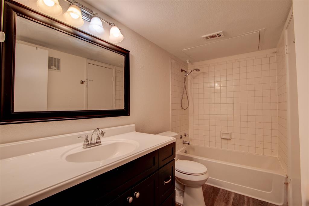 Mesquite Ridge Twnhs Add - Residential Lease