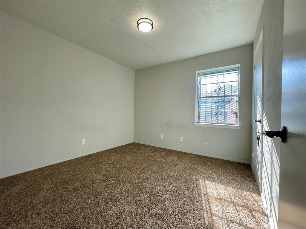 Spring Ave - Residential