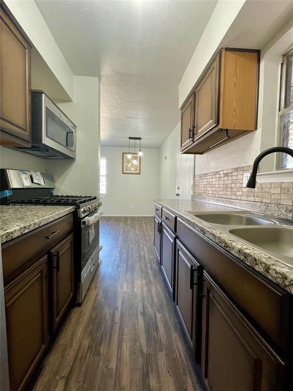 Spring Ave - Residential