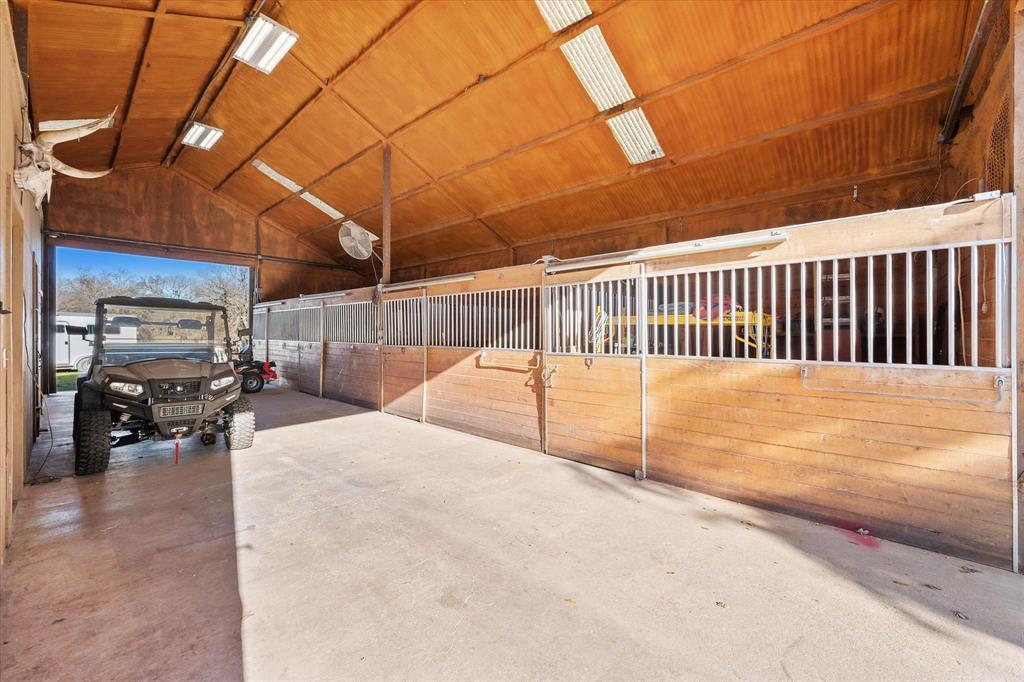 Abst 1091 TR 5A L N West - Residential