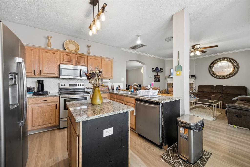 Fossil Spgs Add - Residential