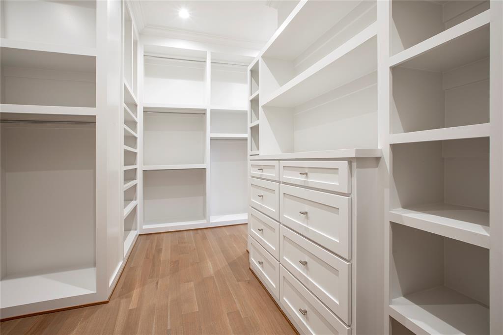 The Bluffs at Cochran Chapel - Residential