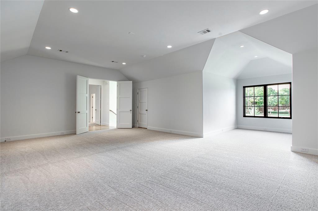 The Bluffs at Cochran Chapel - Residential