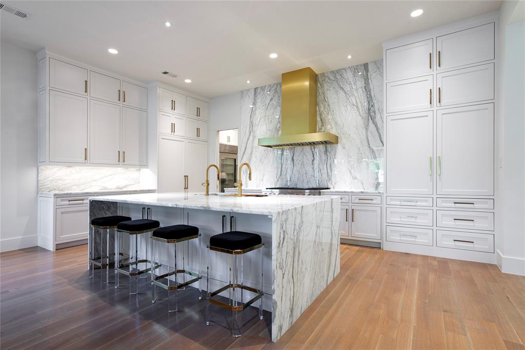 The Bluffs at Cochran Chapel - Residential