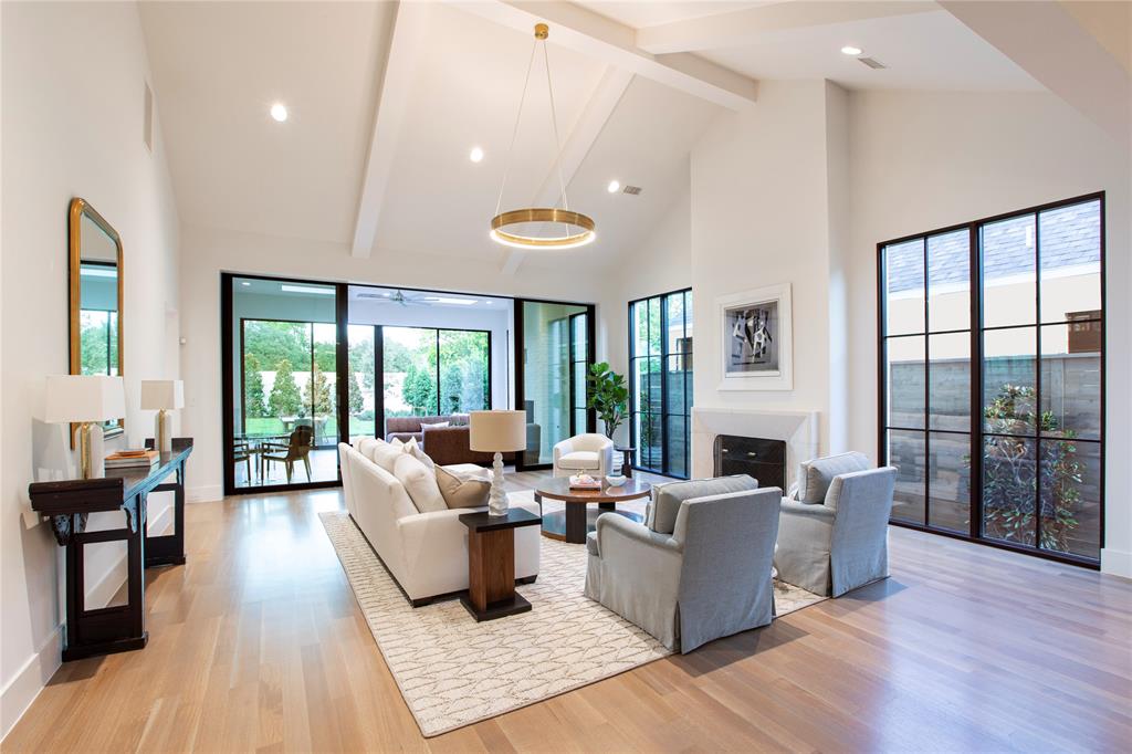 The Bluffs at Cochran Chapel - Residential