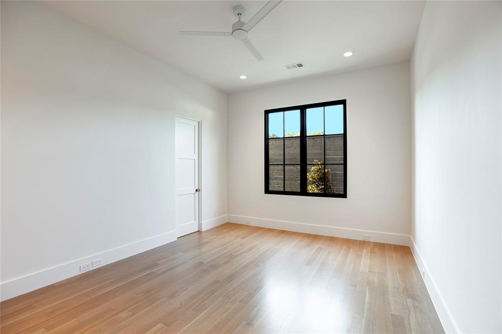 The Bluffs at Cochran Chapel - Residential