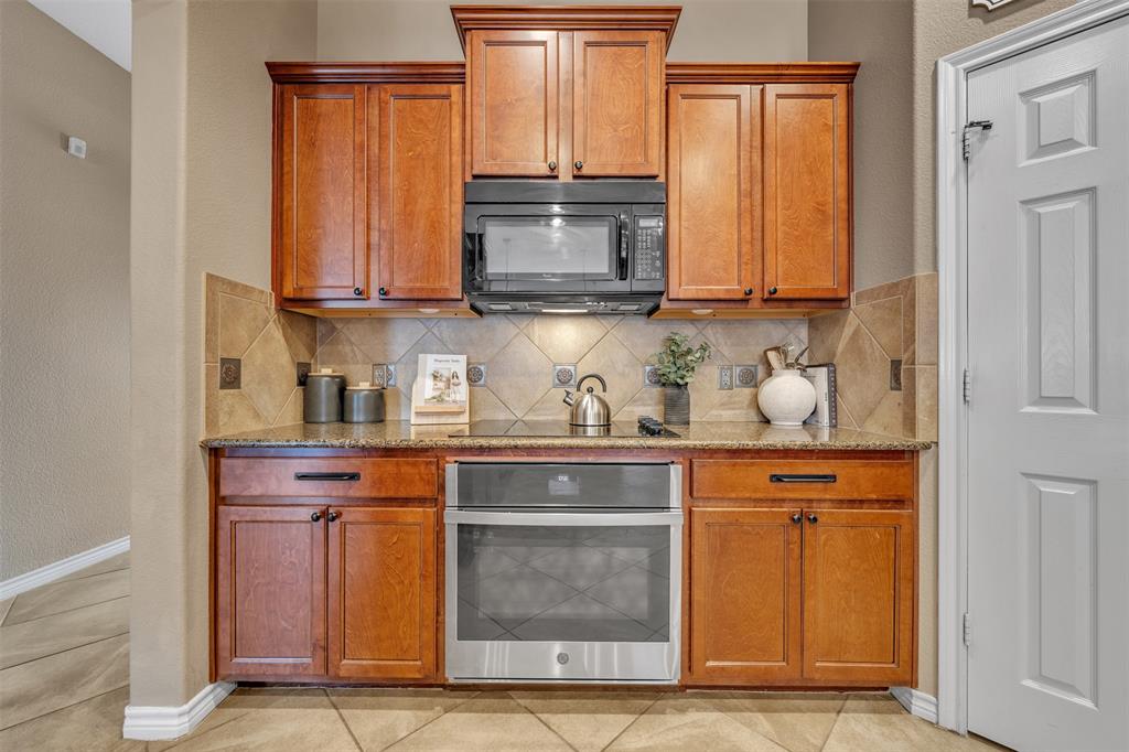 The Arbor At Willow Grove - Residential