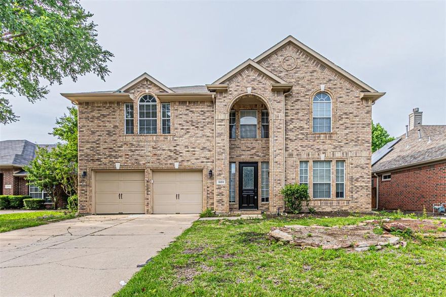 Great location in the heart of Flower Mound, short walking distance to exemplary elementary & middle schools. This beautifully updated 4-bedroom, 3 full bath home offers an open floorplan that flows effortlessly. As you step inside, you are greeted by soaring high ceilings and an abundance of windows that flood the space with natural light, revealing peaceful views of the lush outdoors. The thoughtfully curated floorplan, features premium handscraped hardwood floor and fresh new interior paint. The updated chef’s kitchen is equipped with everything a culinary expert could desire, with granite countertops, decorative back splash, under cabinet lights, and drawer system installed on bottom cabinets. The adjacent dining area is excellent for hosting family meals and gatherings. The welcoming family room is architecturally stunning, with a vaulted ceiling and cozy fireplace—ideal for both everyday living and entertaining. The mother in-law suite is conveniently located downstairs while master bedroom is split from the other bedroom upstairs, master bathroom features soaking tub, shower, and separate vanities. Brand new premium high density 70 oz carpet throughout upstairs, providing extra durability and comfort. (Pics showing old carpet) In addition to that, most big ticket items are replaced. New tankless water, New roof and one new HVAC system. Prime location with easy access to major thoroughfares, DFW airport, lakes and countless shopping and dining options.