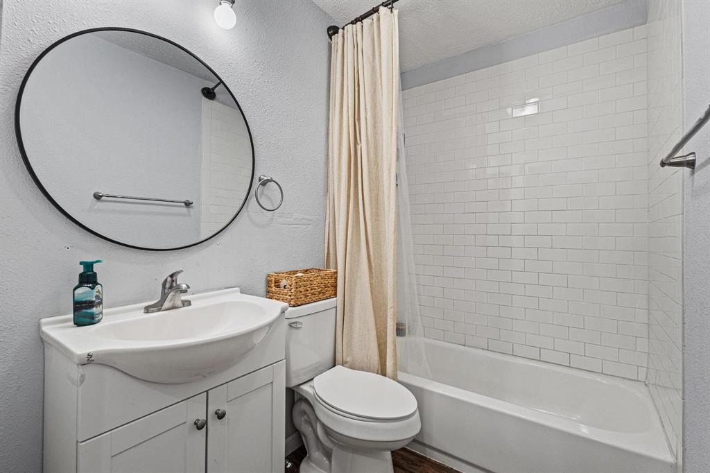 ORIG TOWN OF GREENVILLE - Residential