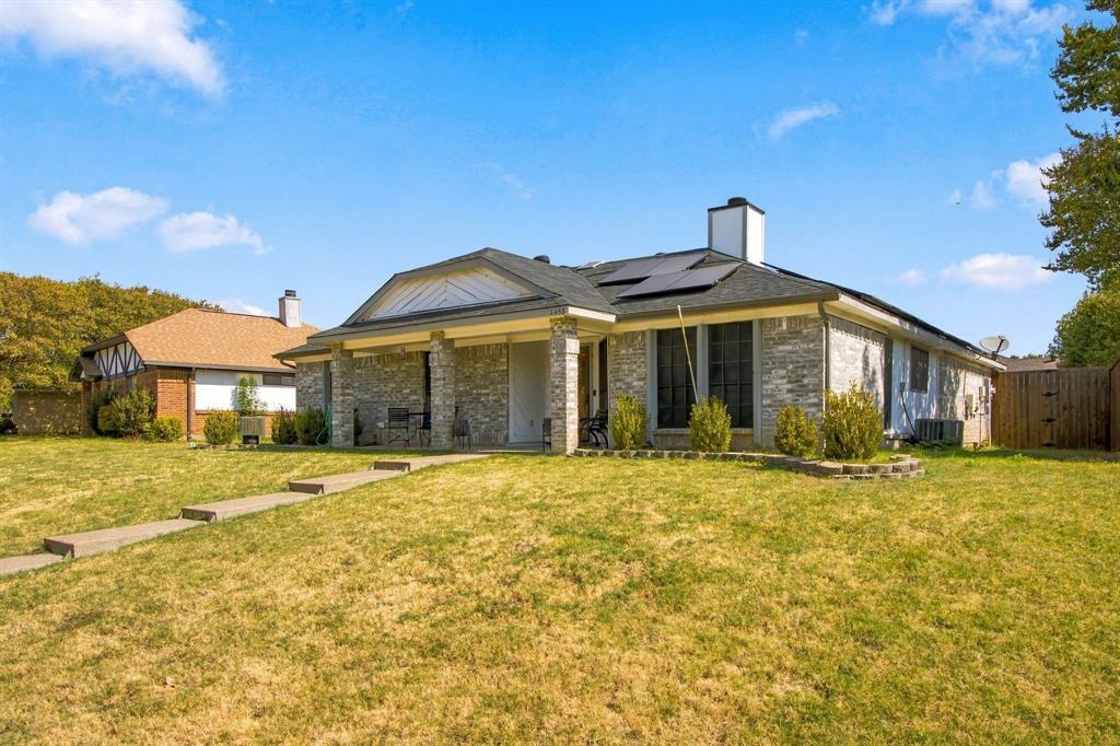 1553 Autumn Breeze Lane