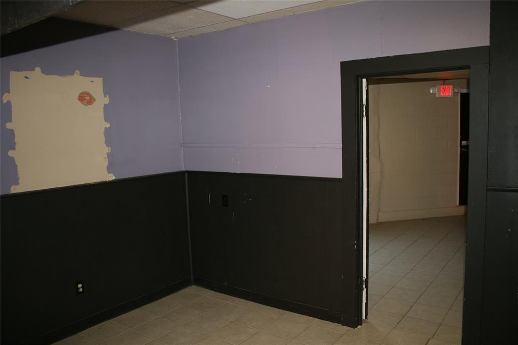 Lynch - Commercial Sale