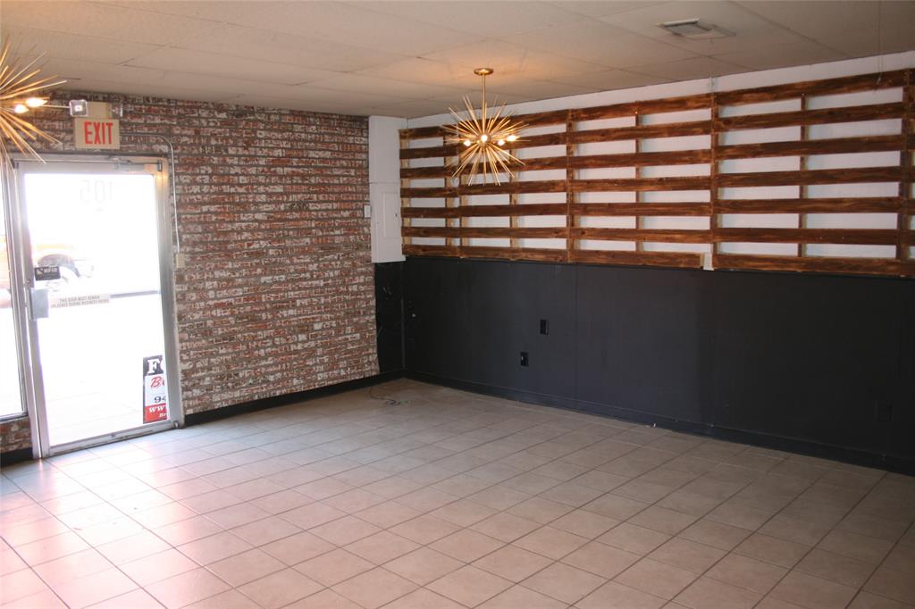 Lynch - Commercial Sale