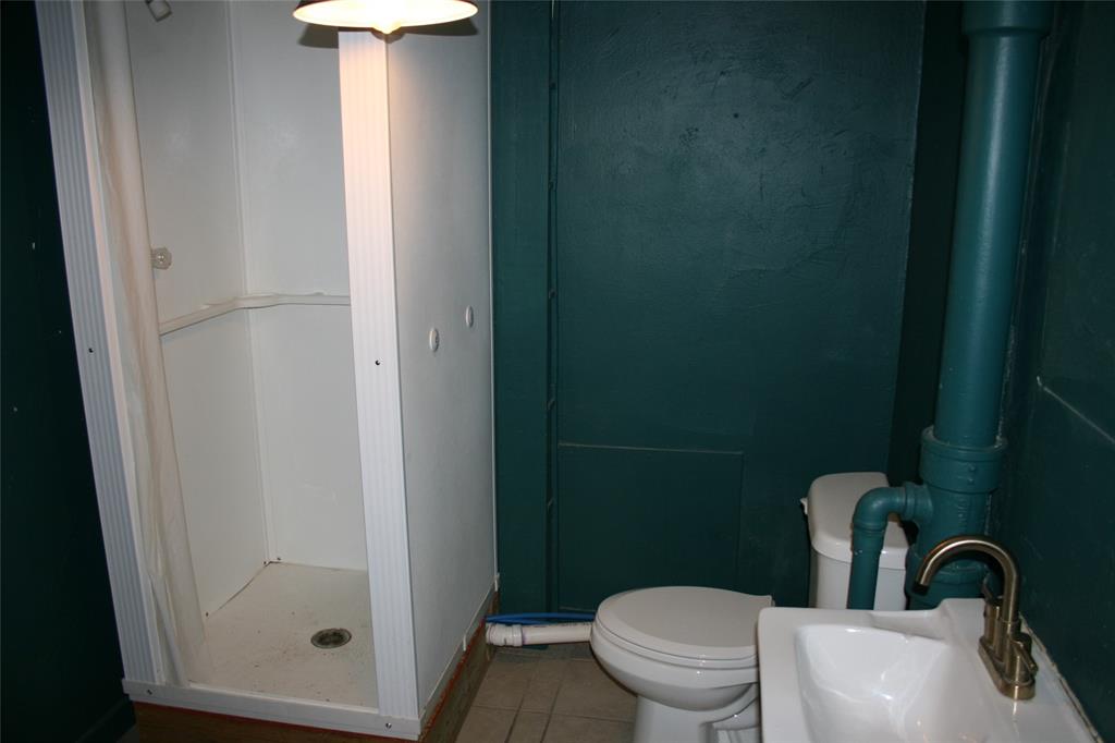 Lynch - Commercial Sale