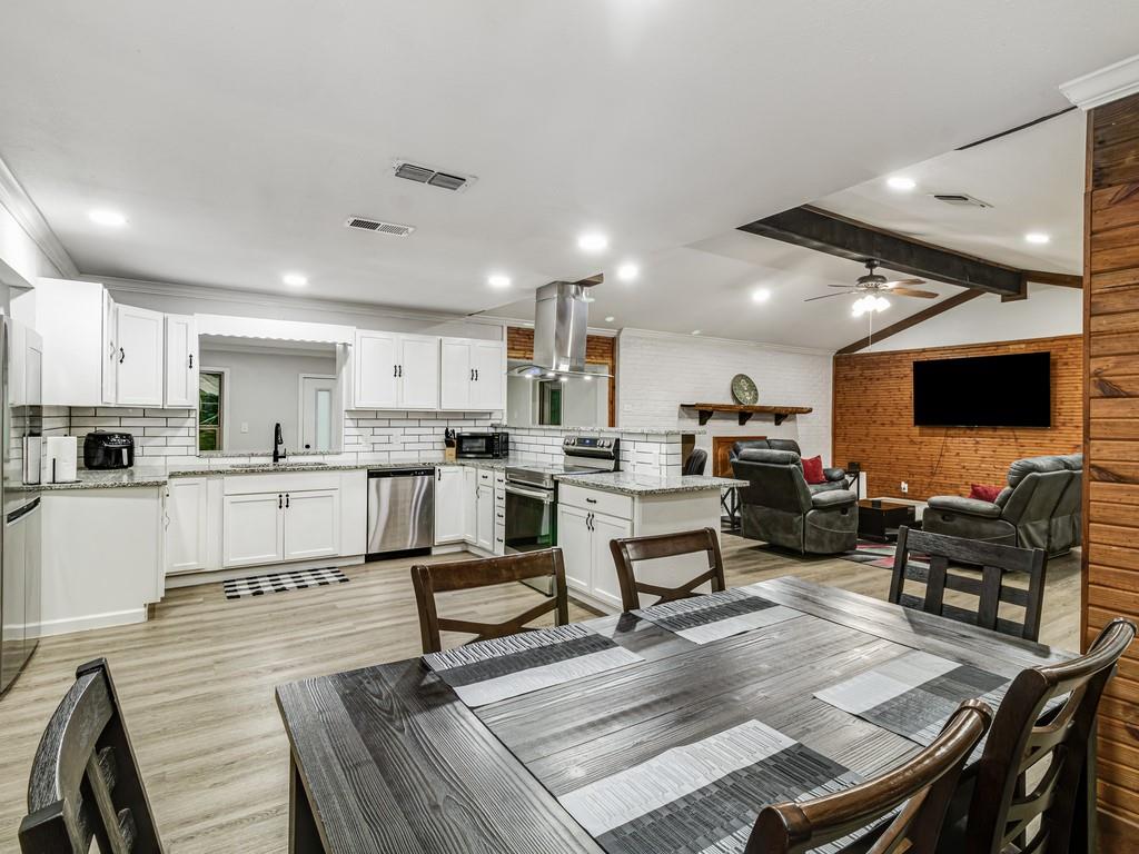 Streetman - Residential