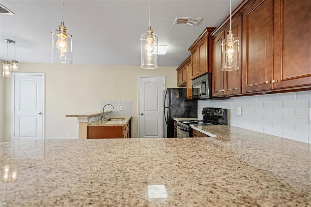 5616 Preston Oaks Road 110