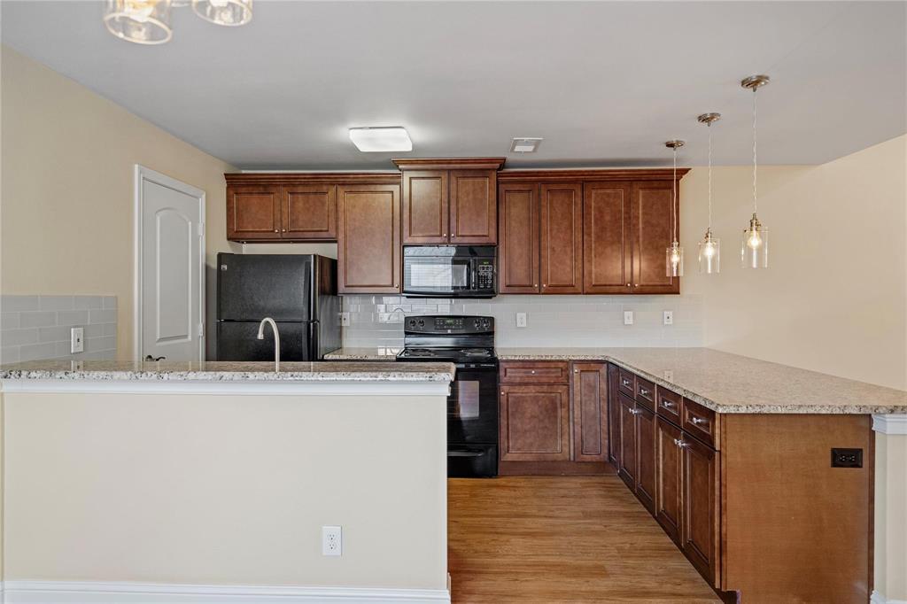 5616 Preston Oaks Road 110