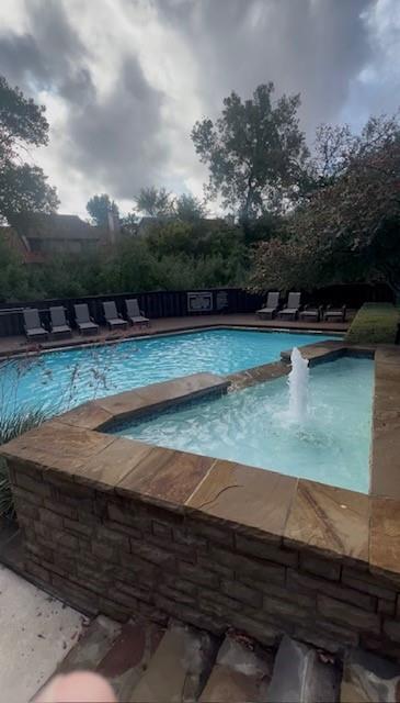 Oaks On Montfort Condos - Residential