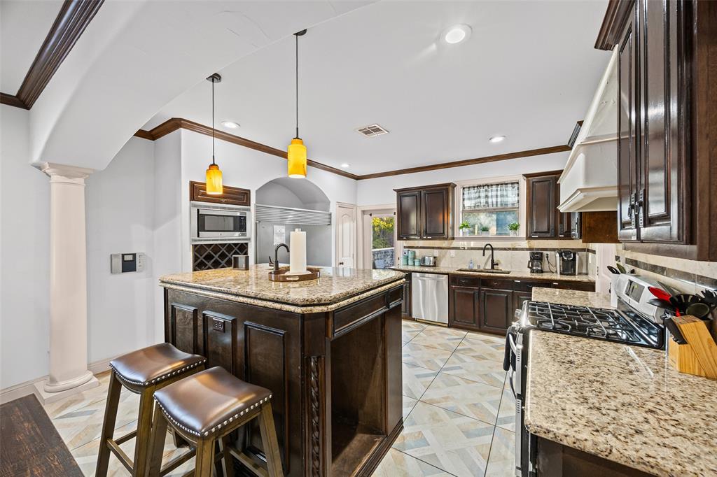 Alcott Fitzhugh Heights - Residential