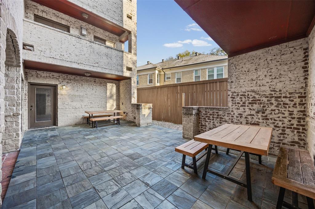 Alcott Fitzhugh Heights - Residential