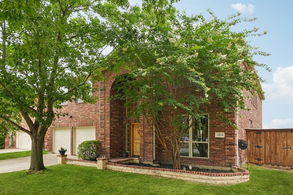 1016 Pelican Drive