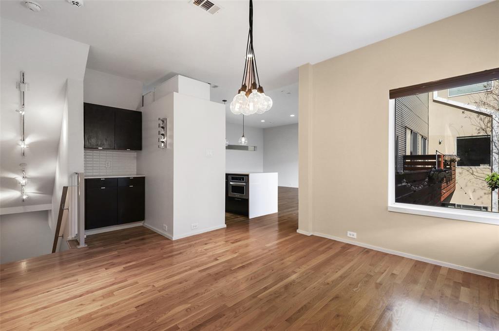 5205 Capitol Condos - Residential Lease