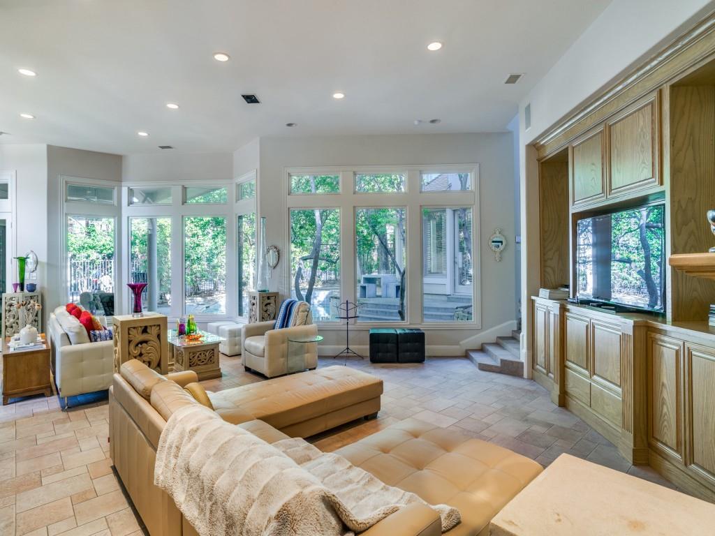7111 Hill Forest Drive