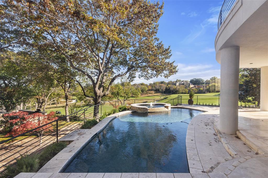 Shady Oaks Country Club Add - Residential