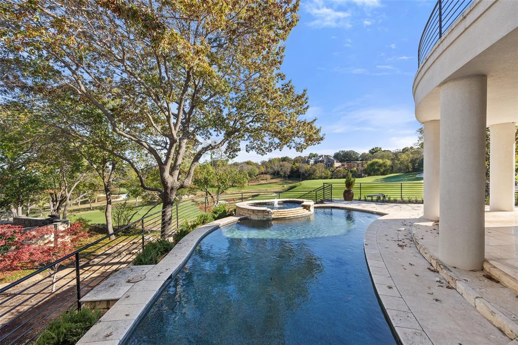 Shady Oaks Country Club Add - Residential