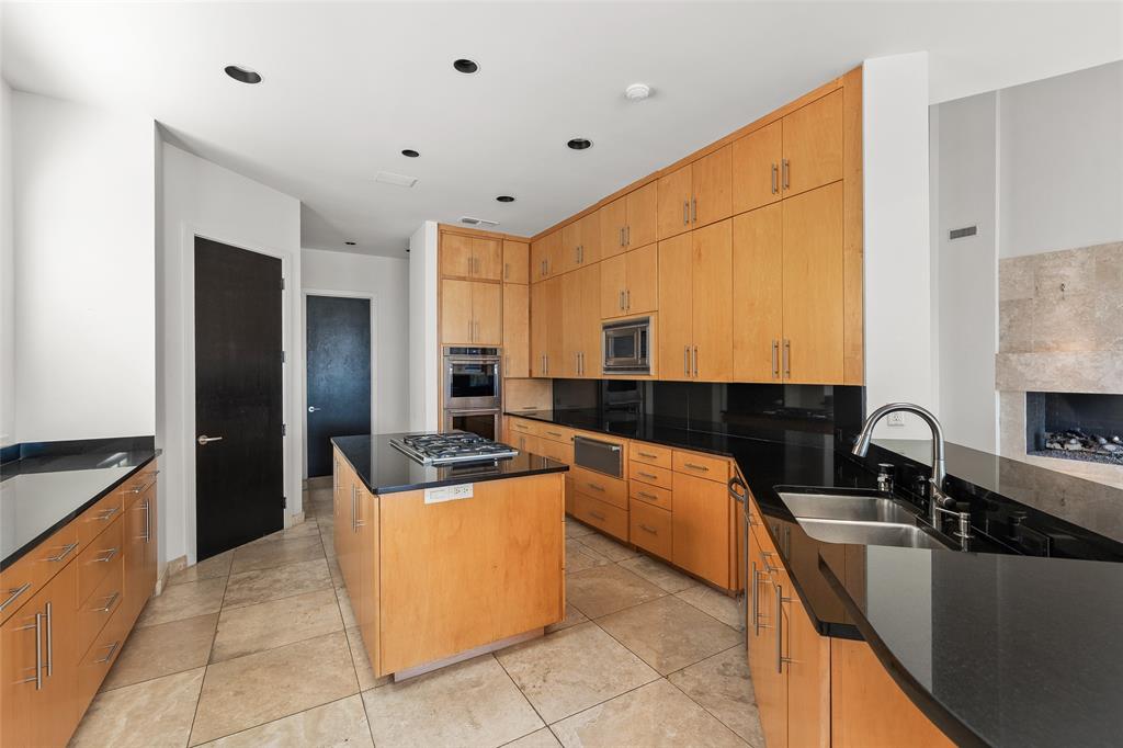 Shady Oaks Country Club Add - Residential