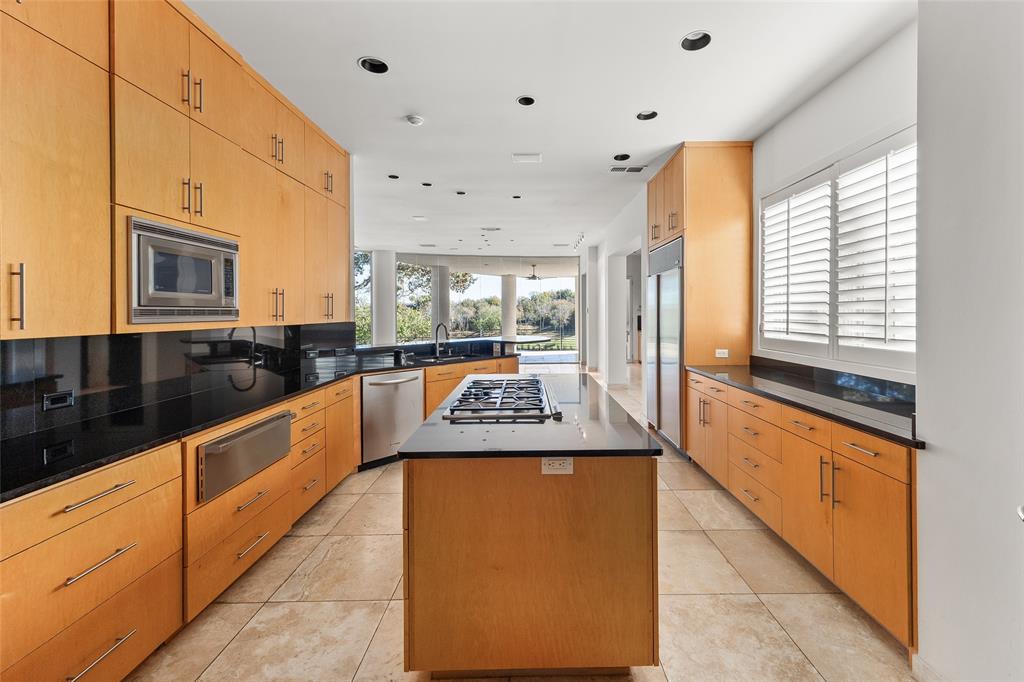 Shady Oaks Country Club Add - Residential