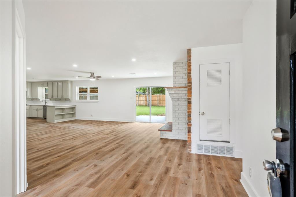 436 Crestwood Terrace