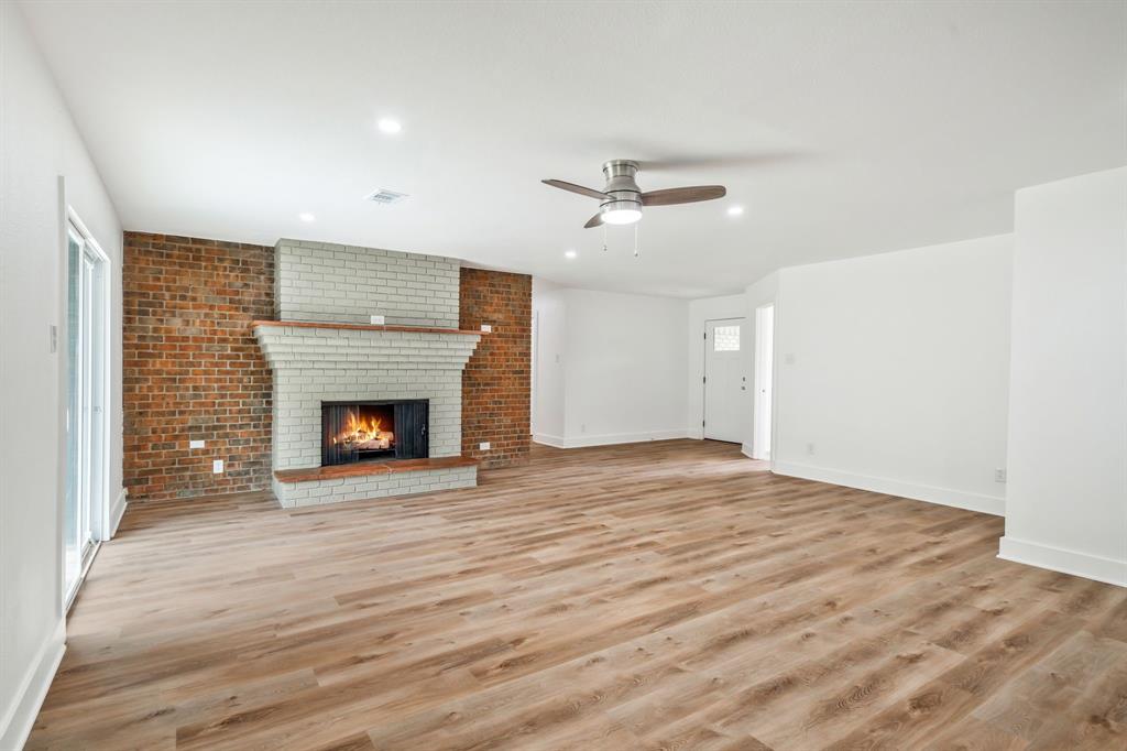 436 Crestwood Terrace