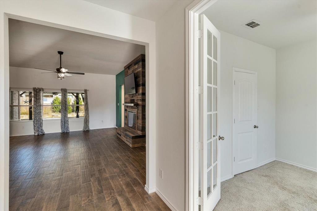 224 Cattlemans Trail