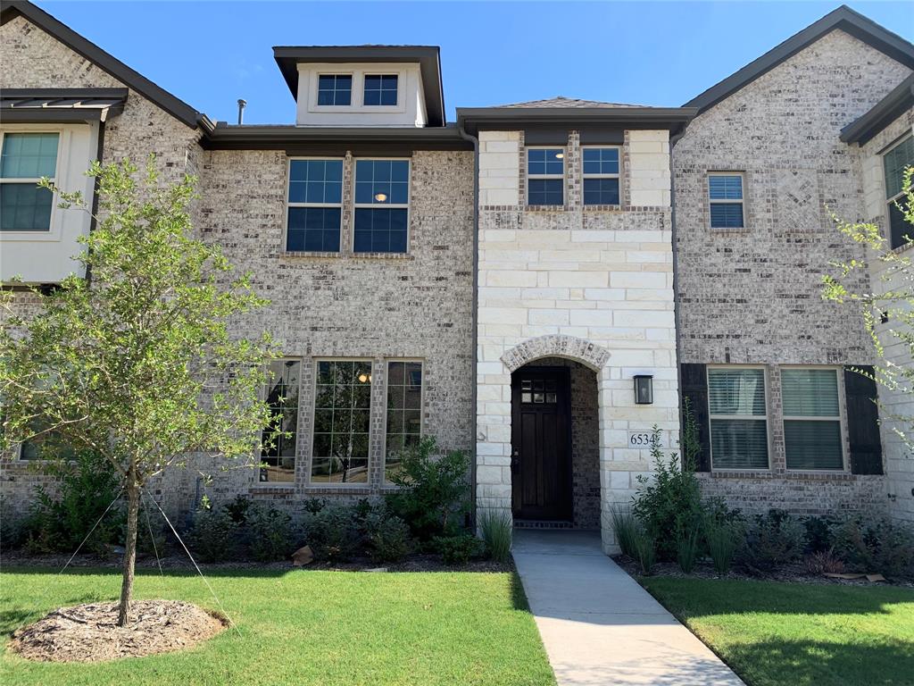 View Sachse, TX 75048 townhome