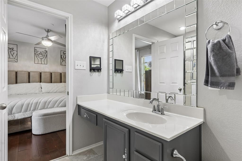 The Cascades At The Legends Ph - Residential