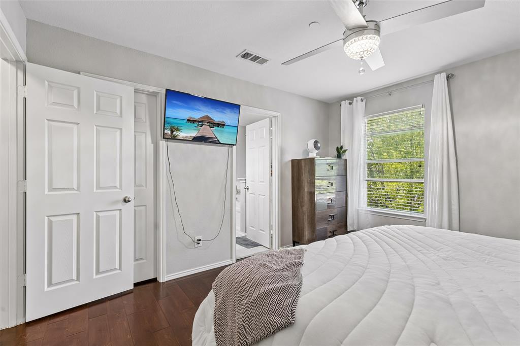 The Cascades At The Legends Ph - Residential