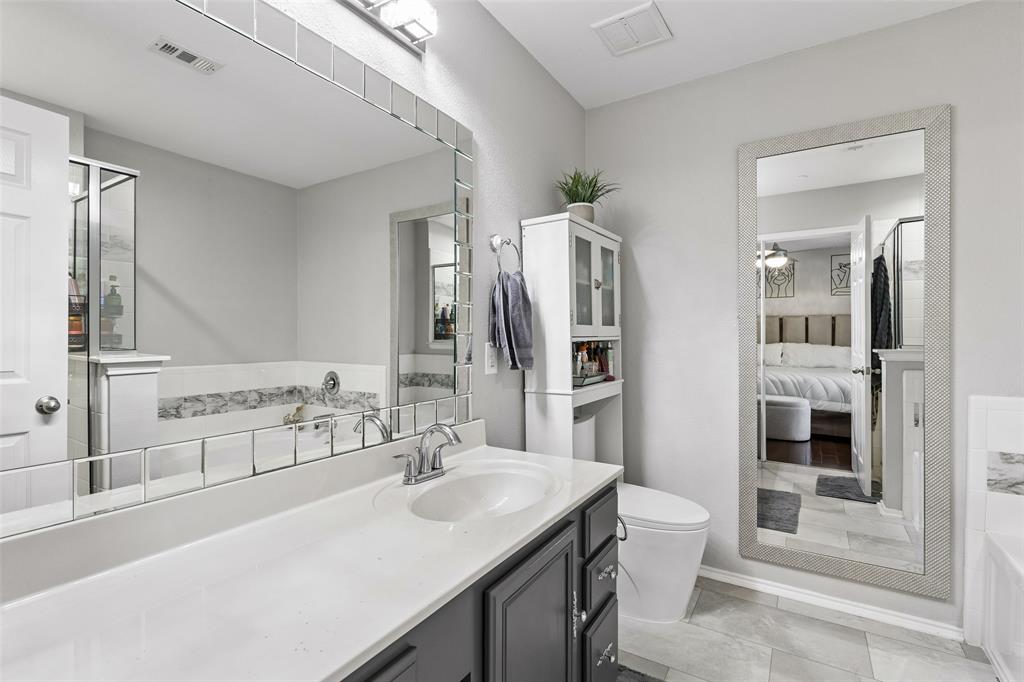 The Cascades At The Legends Ph - Residential