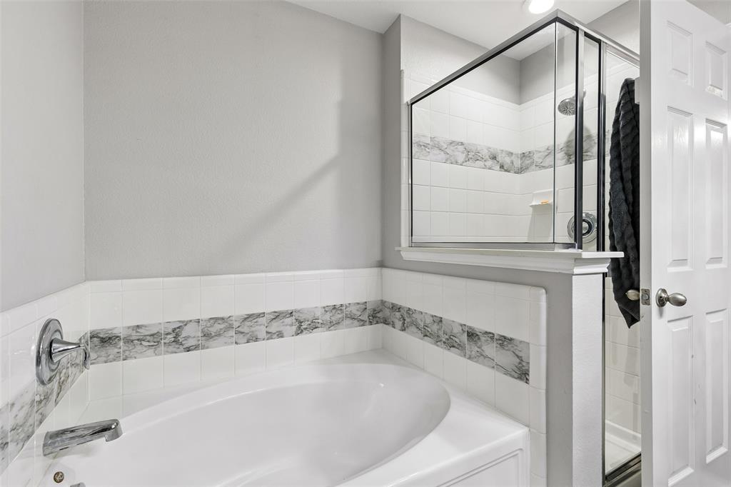 The Cascades At The Legends Ph - Residential