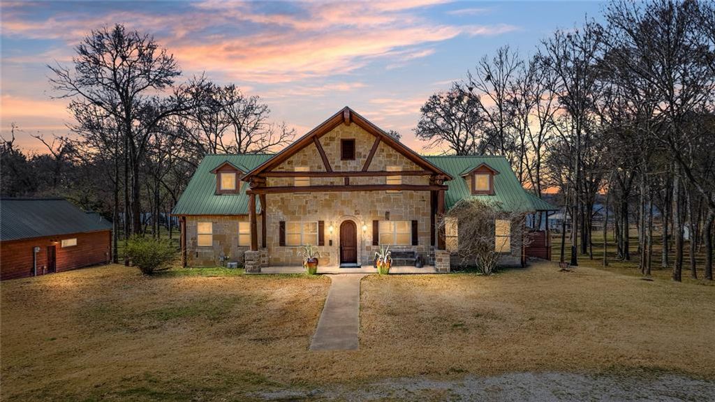 Photo of 788 RS County Road 3500, Emory, TX 75440 (MLS # 21193950)