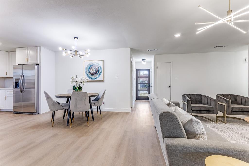 7609 Walnuthill Court