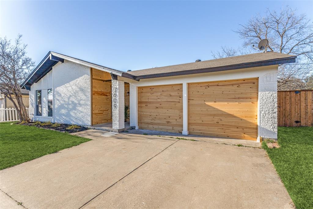 7609 Walnuthill Court