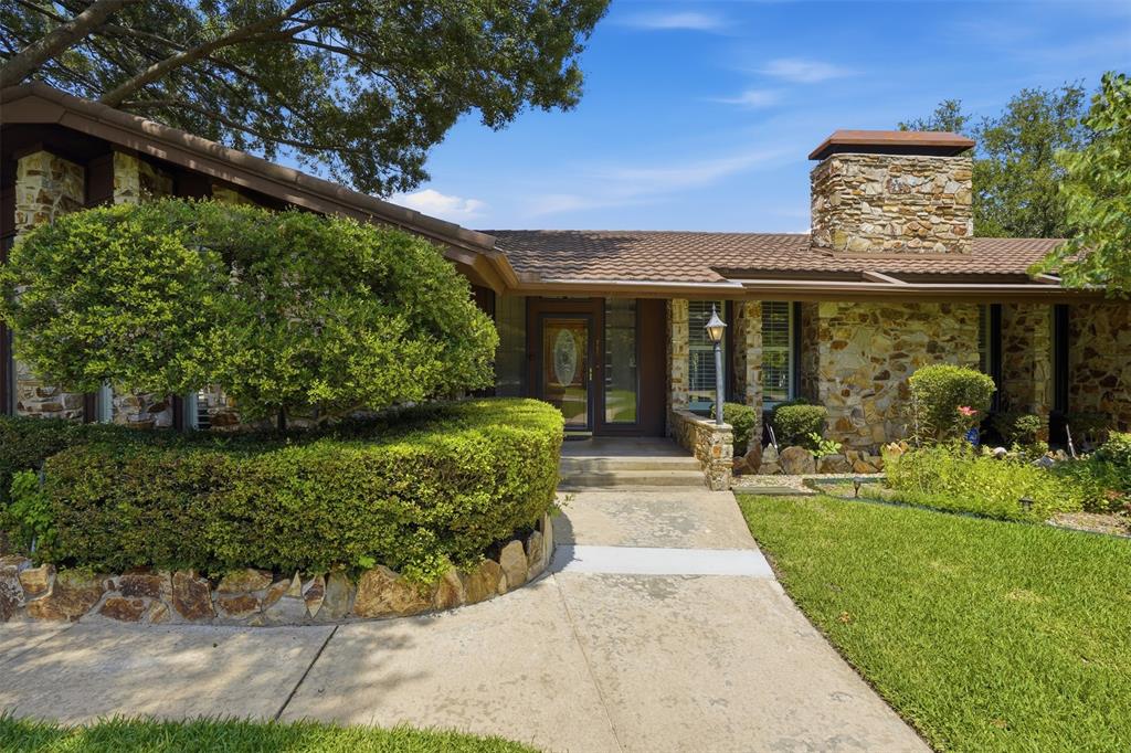 715 Stonelake Drive