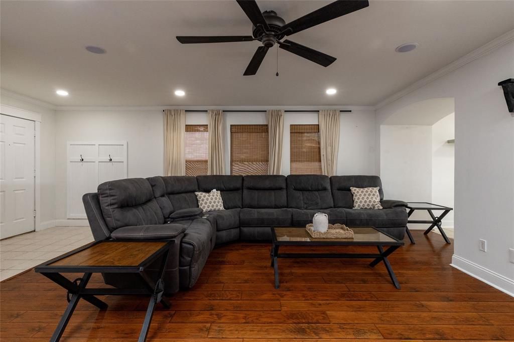 Photo of 4116 Fossile Butte Drive, Fort Worth, TX 76244 (MLS # 21250540)