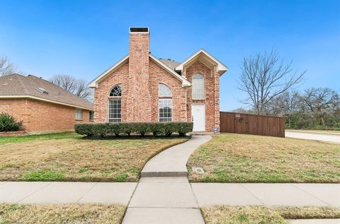 A home in Lewisville