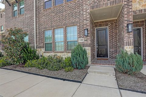 Photo of 1484 Weston Road, Farmers Branch, TX 75234 (MLS # 21211721)