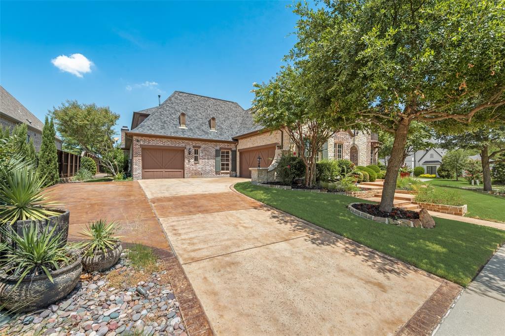 621 Longwood Drive