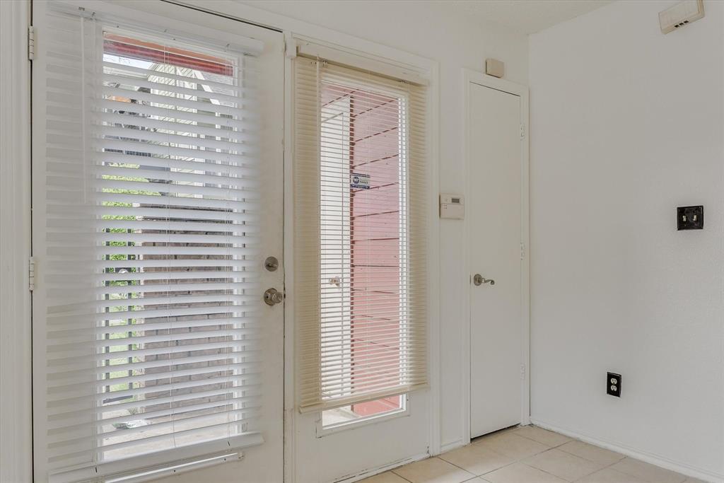 Richland Trace Condos - Residential