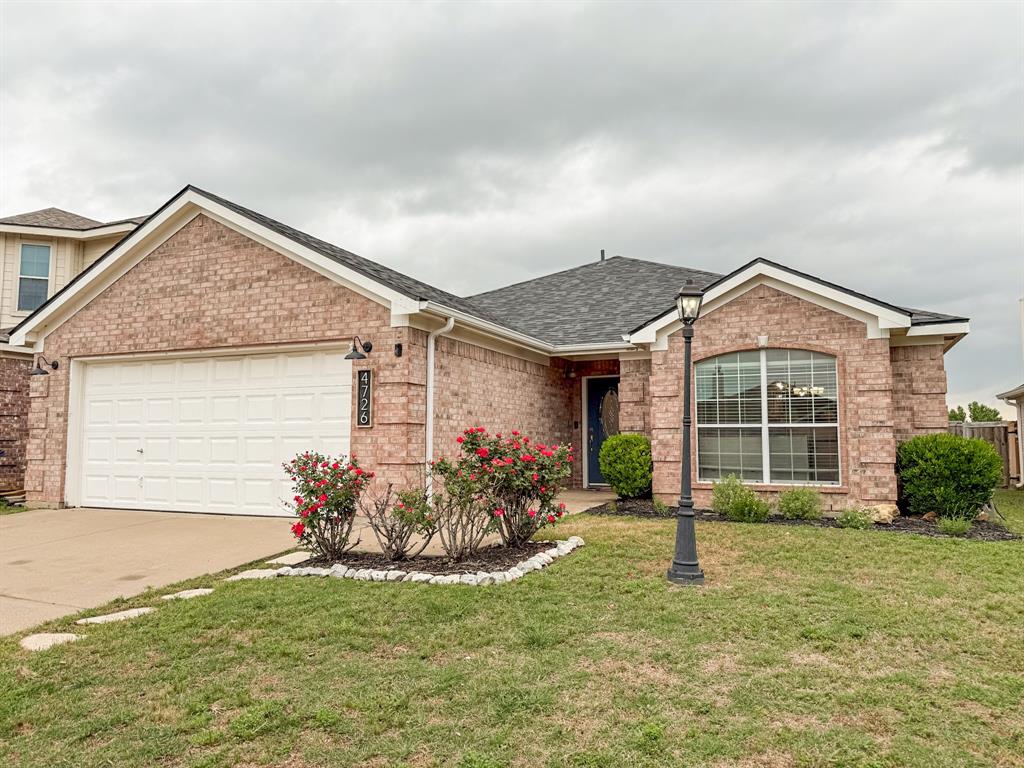 4726 Topaz Lane